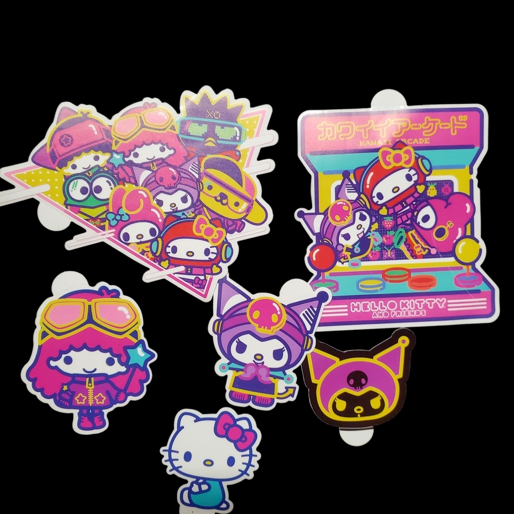 Hello Kitty and Friends Keychain and Sticker Bundle - Picture 3 of 5